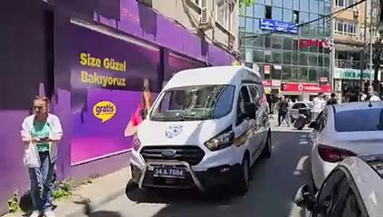 Çevik kuvvet polisi evinde ölü bulundu