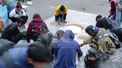 Jueves de Corpus Christi: Estudiantes realizan los tradicionales mosaicos de flores