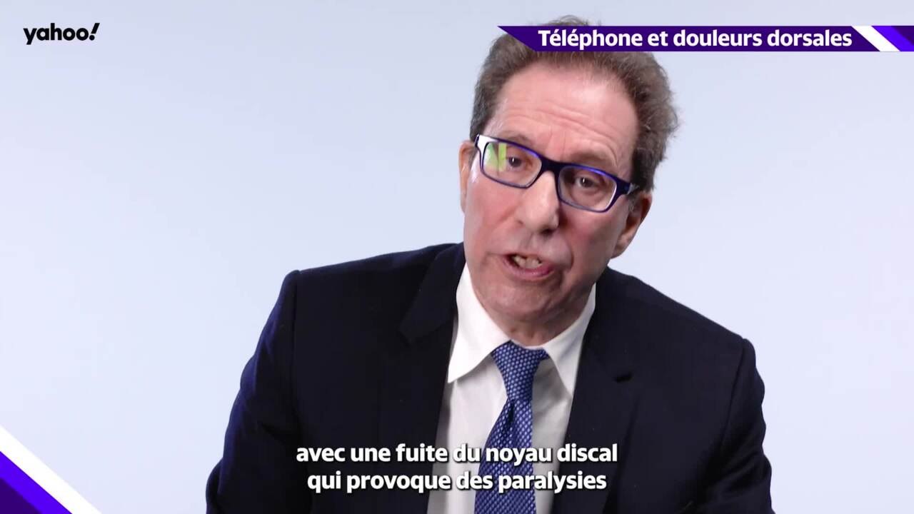 "Le téléphone, c’est l’outil le plus dangereux au monde pour votre dos", alerte le docteur Christian Recchia