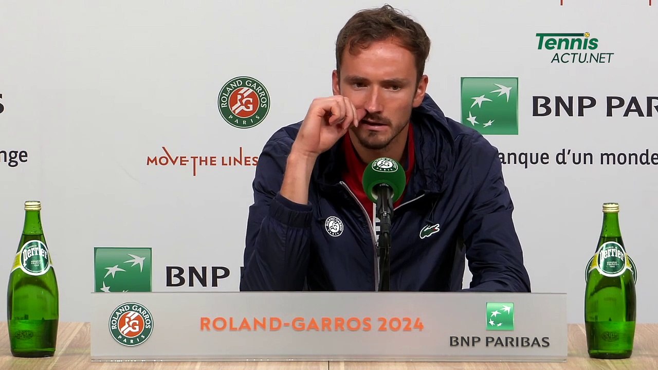 Tennis - Roland-Garros 2024 - Daniil Medvedev : "Yeah, I think playing French in Roland Garros is not easy (smiling)"