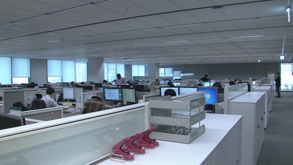 고물가 영향으로 1분기 실질임금 1.7% 감소 / YTN