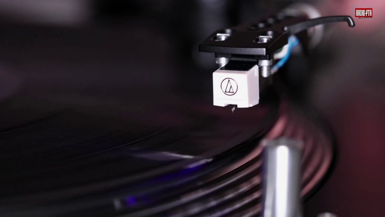 André Van Deun - Die Immer Lacht