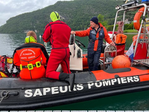 Exercice de secours et de noyades pour les pompiers de Haute-Savoie