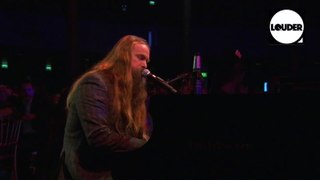 Zakk Wylde Plays Black Sabbath's Junior's Eyes On Piano | Louder