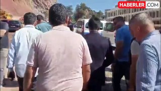 Marmaris Belediye Başkanı Ünlü, yasağa rağmen çalışmaların devam ettiği otel inşaatına baskın yaptı