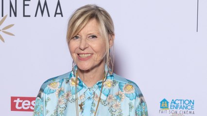 GALA VIDEO - Chantal Ladesou (Mask Singer) en couple depuis 50 ans : comment a-t-elle rencontré son mari Michel Ansault ?
