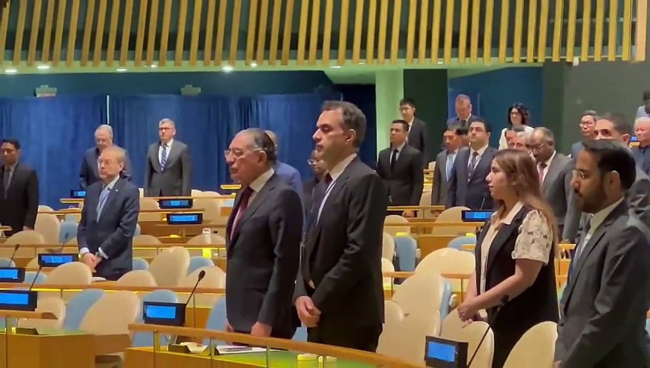 ONU faz (novo) minuto de silêncio por Ebrahim Raisi