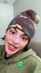 Pabllo Vittar pede que fãs resgatem o uso do verde e amarelo na Parada do Orgulho