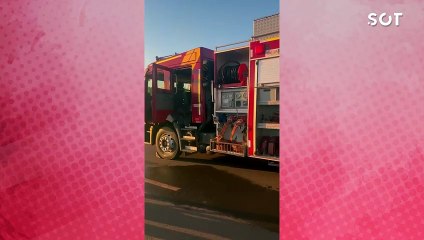 Carreta pega fogo na BR-163 em Quatro Pontes