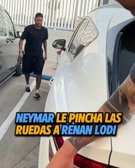 ¡Neymar le pincha las ruedas a Renan Lodi!