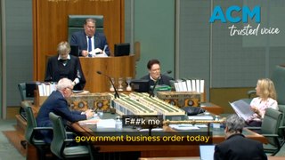 Acting speaker Scott Buchholz swearing in parliament