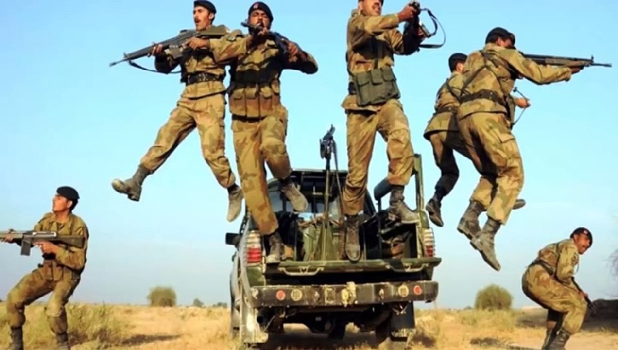 Nara e Takbeer Allah hu Akbar - Pakistan army song - YouTube