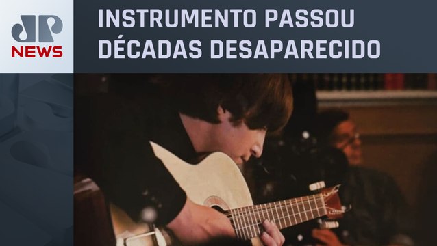 Violão de John Lennon de 12 cordas é vendido por quase R$ 15 milhões