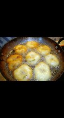 யாழ்ப்பாண சாப்பாட்டுக்கடைகளில் வடை சாப்பிடுவது எப்படி?