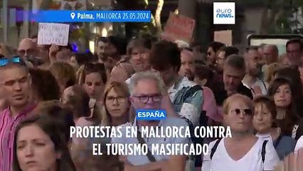 Más de 10.000 personas se manifiestan en Mallorca por el turismo masivo y sus implicaciones