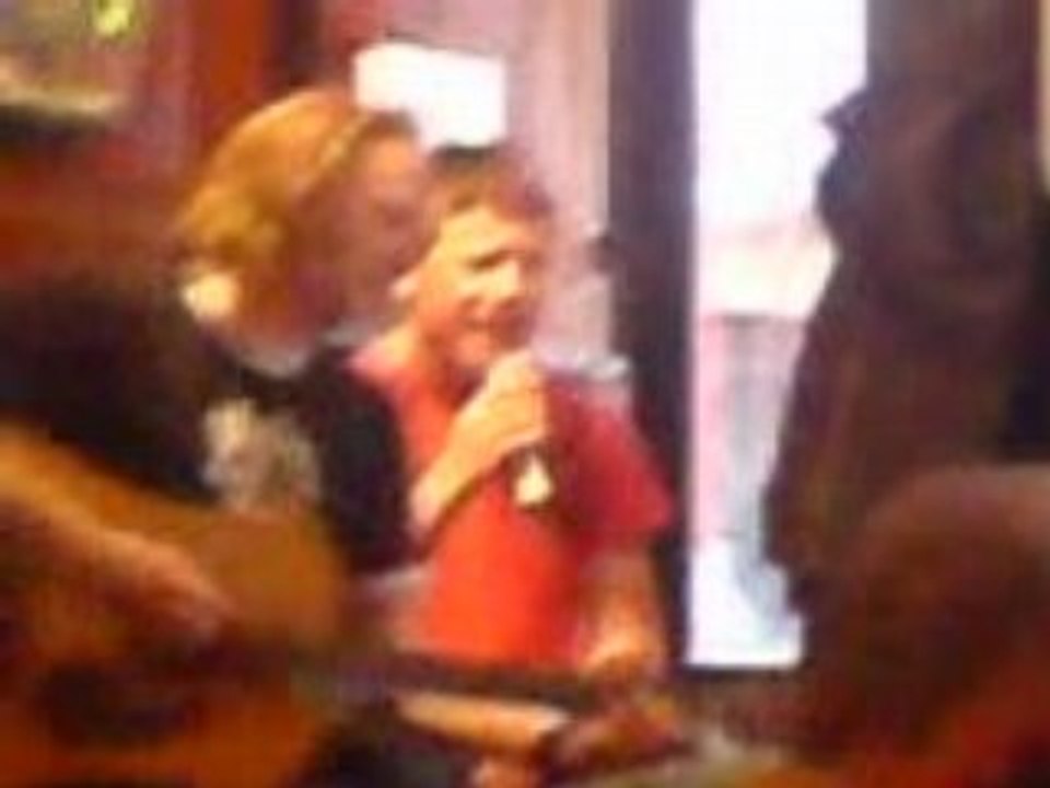 Pub à Dublin!! j adore la musique!!!!!!!!!!