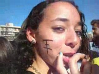 Moi qui fait la conne . . . Dans la fil pour Concert de T;H