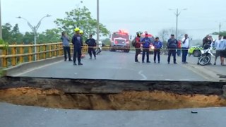 Colapso de puente entre Soledad y Barranquilla, en Atlántico, deja varias personas fallecidas
