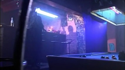 Flert (2005) - Domaći film