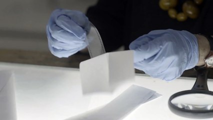 No viajaré escondida (2018), de Pablo Zubizarreta