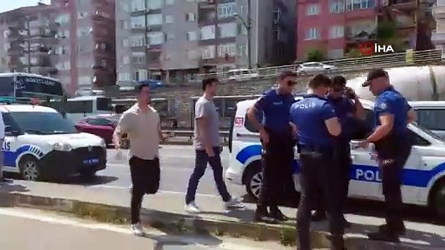 Alper Gezeravcı trafik kazası geçirdi! Sağlık ekipleri olay yerinde