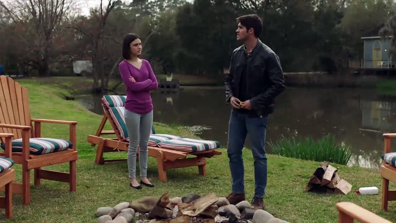 Deux jours pour une demande en mariage Bande-annonce (EN)