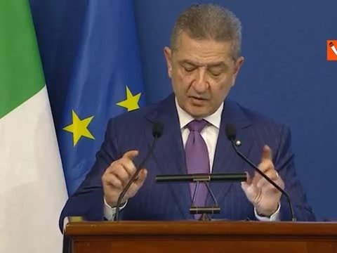 Intelligenza artificiale, Panetta (Banca d'Italia): Cambiamenti per due lavoratori su tre