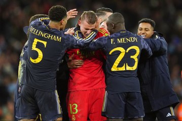 Ancelotti teaches players how to win trophies - Cafu & Makelele