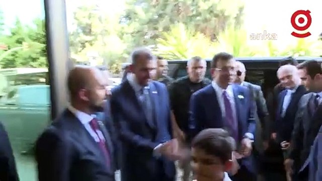 Güngören Belediye Başkanı Demir’i ziyaret eden İmamoğlu: “Geçtiğimiz dönemden daha fazla ne yapabilirizi birlikte konuşacağız”