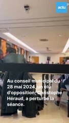 Houilles : l'élu d'opposition Christophe Héraud met le bazar en conseil municipal et se fait sortir par la police