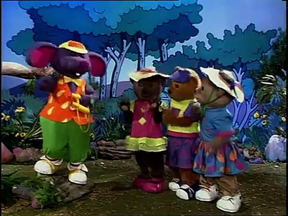 Bananas in Pyjamas - Ep. 145 - Statues (2004)