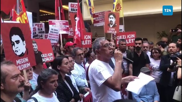 Gezi'de hayatını kaybedenler Taksim'de anıldı: Berkin Elvan, burada; Ethem Sarısülük, burada!