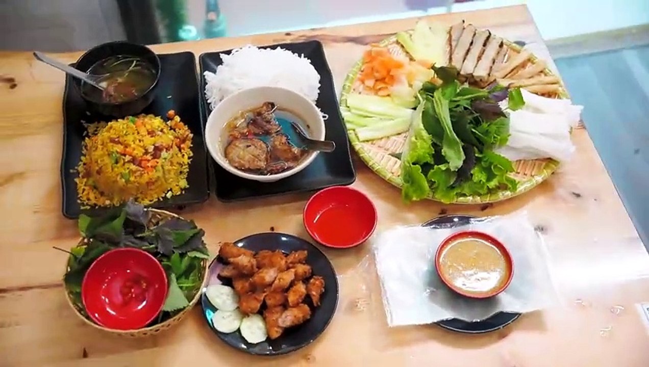 Street Food Heaven! From Fried Chicken Cheese Tacos and Fried Rice To Dessert Recipes-(720p60)