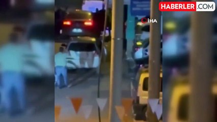 Aksaray'da komşuların taşlı sopalı park kavgası kamerada: 7 yaralı