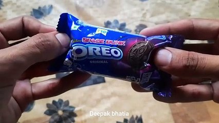 OREO SPACE DUNK SANDWICH COOKIES