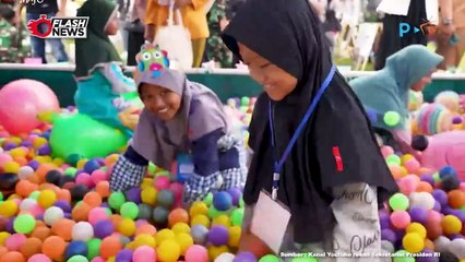 Tinjau Posko Pengungsi di Agam, Presiden Jokowi Serahkan Bantuan Bagi Warga Terdampak Bencana