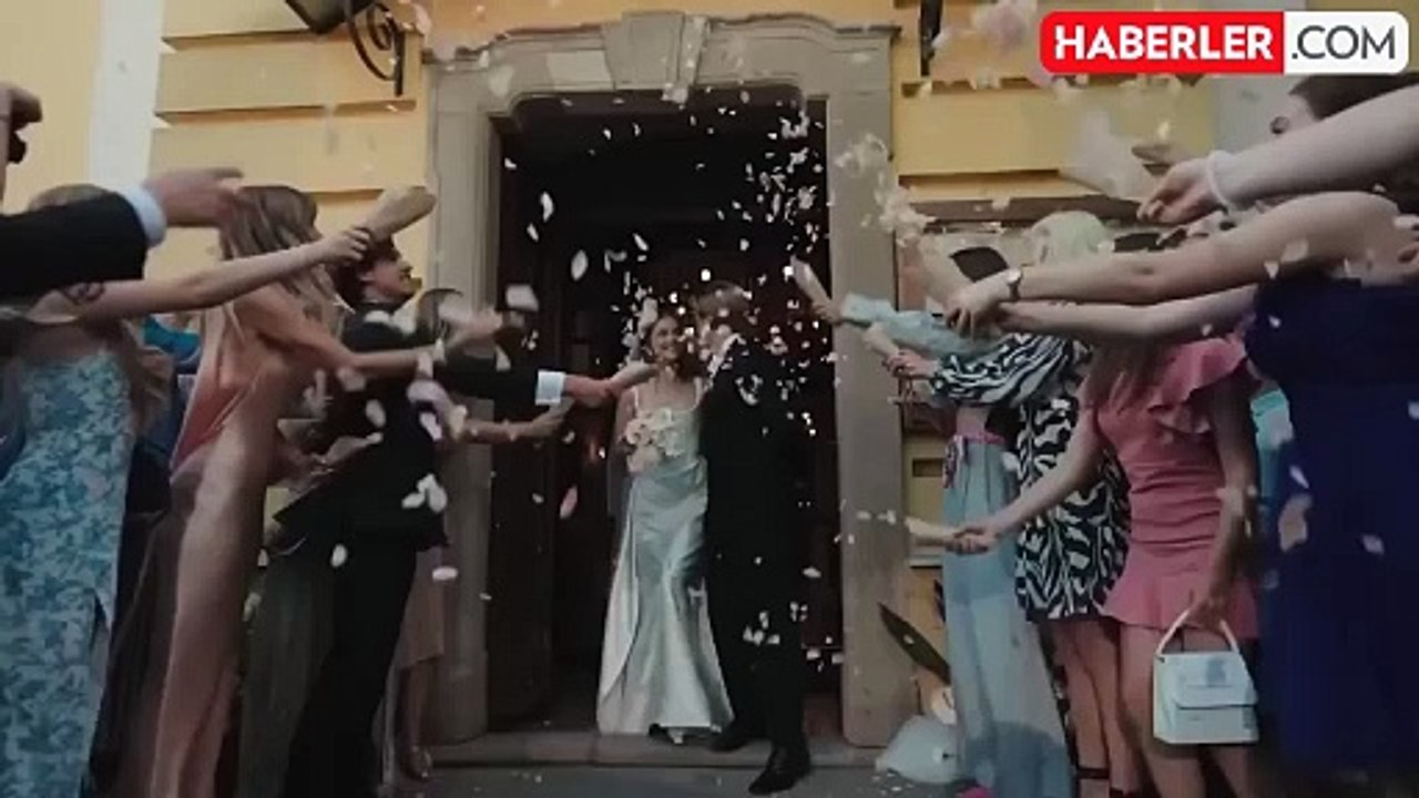 Bomba iddia: Model Barbara Palvin, 1. evlilik yıldönümünü kutlayamadan aldatıldı