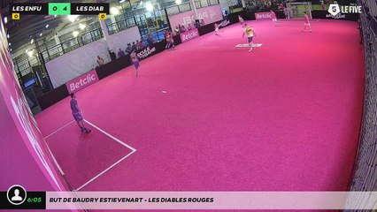 But de Baudry Estievenart - LES DIABLES ROUGES