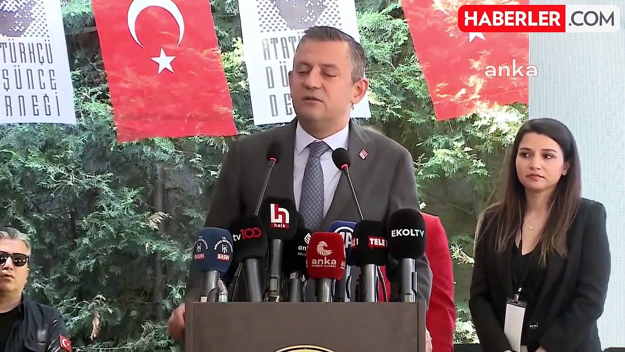 CHP Genel Başkanı Özgür Özel, Atatürkçü Düşünce Derneği'ne Sahip Çıkılması Gerektiğini Belirtti