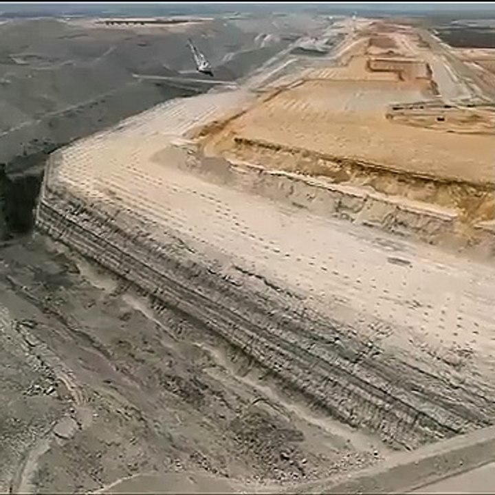 Surface Mine Blasting