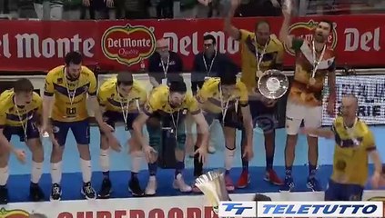 Video News - Consoli, coppa e supercoppa in redazione