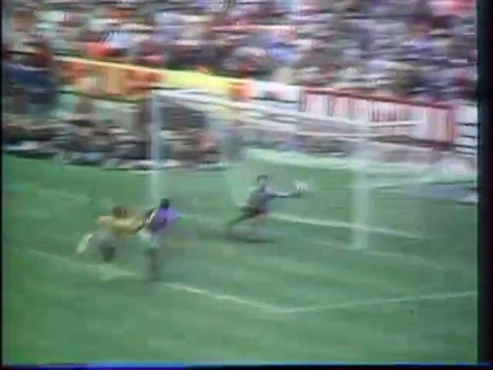 GENERIQUE D' OUVERTURE  DE  L' EMISSION TELEFOOT  - 1979 - SAISON 1978/1979 -