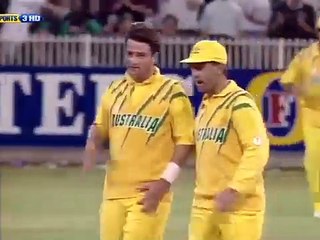 Mark Waugh clean bowled Brian Lara
