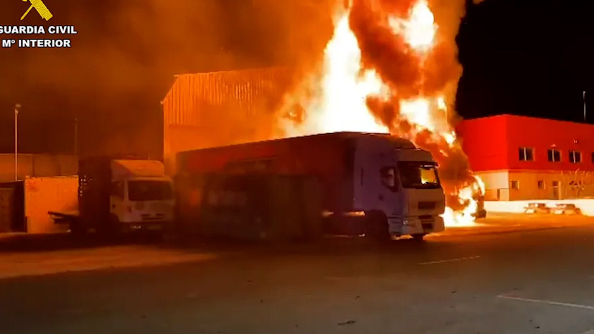 Desmantelado en Madrid un cartel de pals que quemaba naves y camiones para controlar su precio.