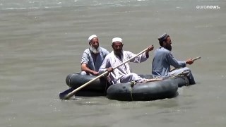 مقتل 20 شخصا في غرق قارب في نهر في أفغانستان