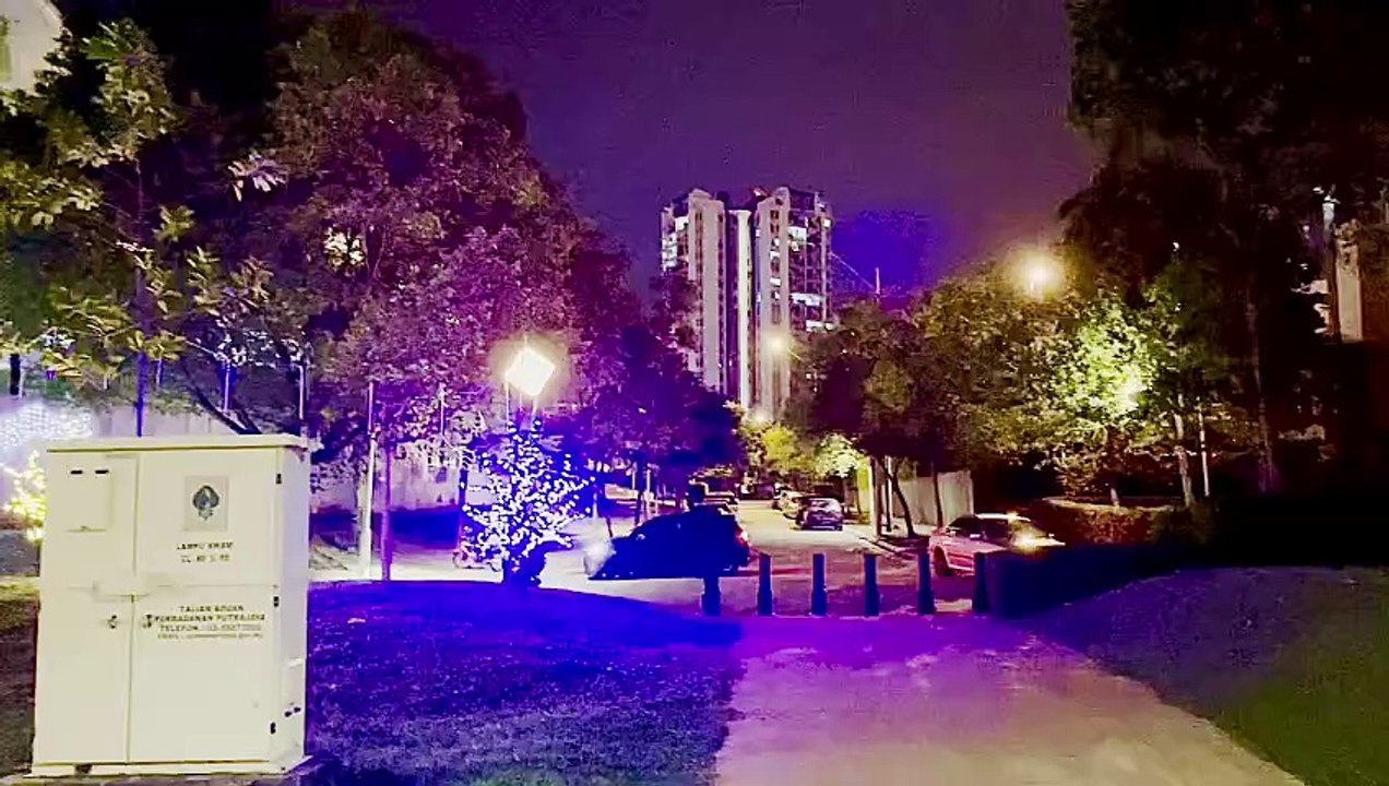 Putrajaya & Cyberjaya Lakes - the centre of Malaysian federal territory & administrative centre