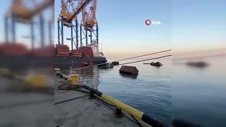 Gemiden denize konteynerler düştü! Liman trafiğe kapatıldı