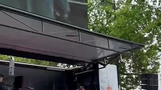 Aficionados en Wembley al ritmo de 