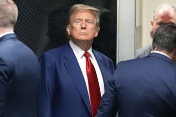 بعد إدانته.. حملة ترامب تجمع 53 مليون دولار