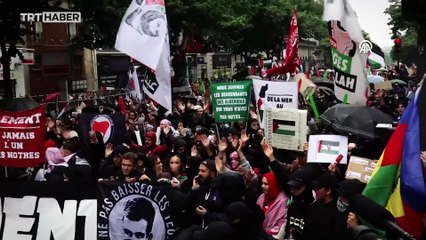 Paris'te on binlerce kişi Gazze'ye destek için yürüdü